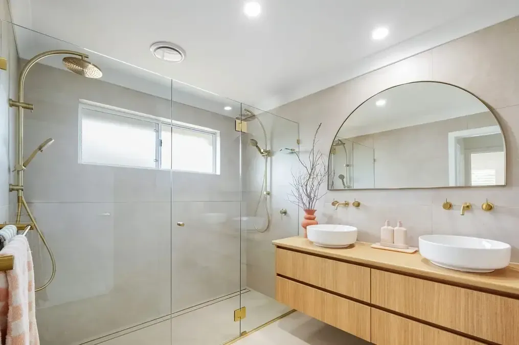 TERRIGAL - Dwelling & Retaining Wall - image 3